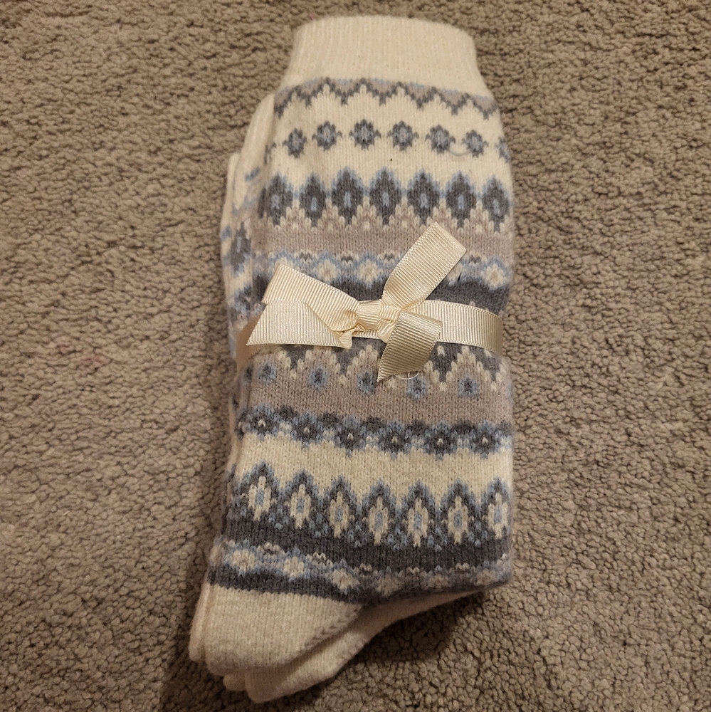 Cozy cabin socks
